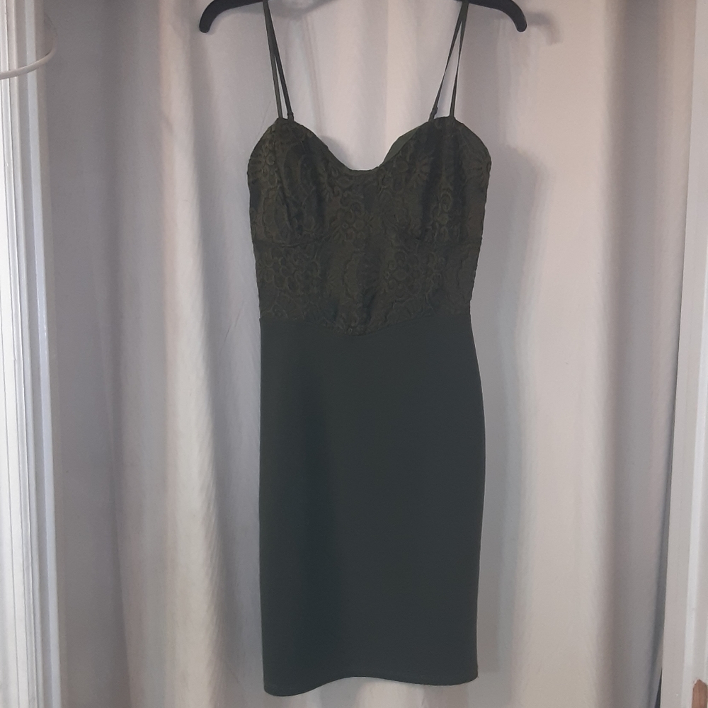 Forrest Green Charlotte Russe Dress Medium.  New w/tag